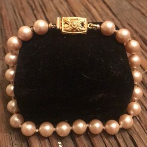 Pearl Bracelet